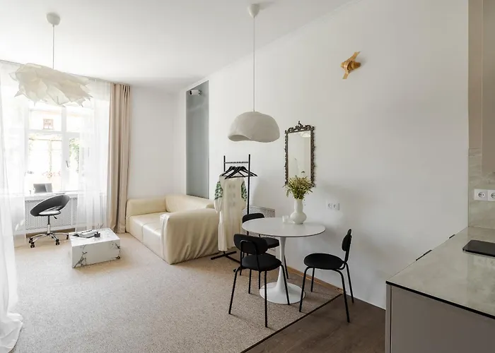 Netflix And Chill 利沃夫